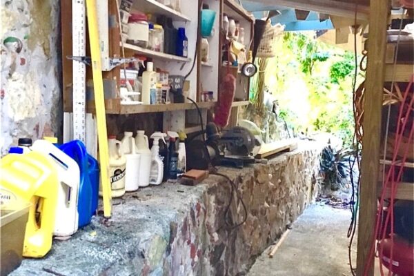 keepers-Cottage-Behind